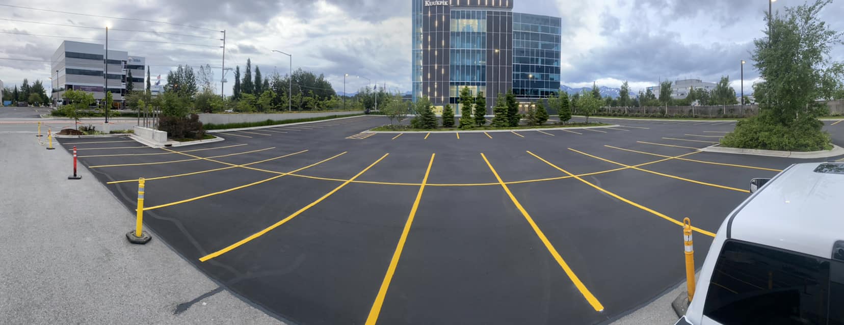 Crisp line striping for commercial lot